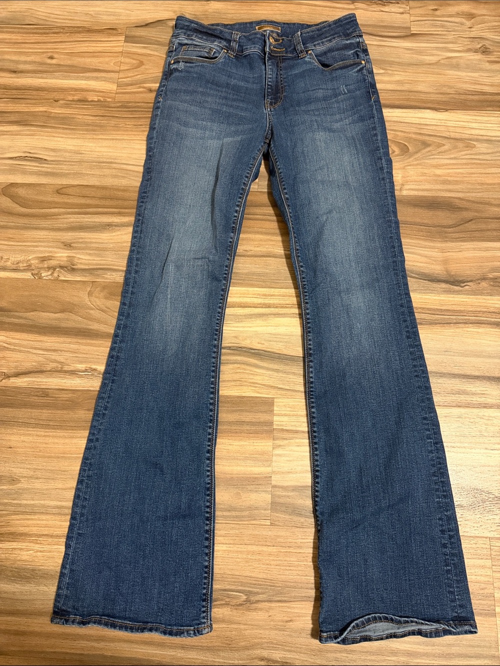 KUT from the Kloth Women’s High Rise Bootcut Medium Wash Jeans Size 8 Stretch